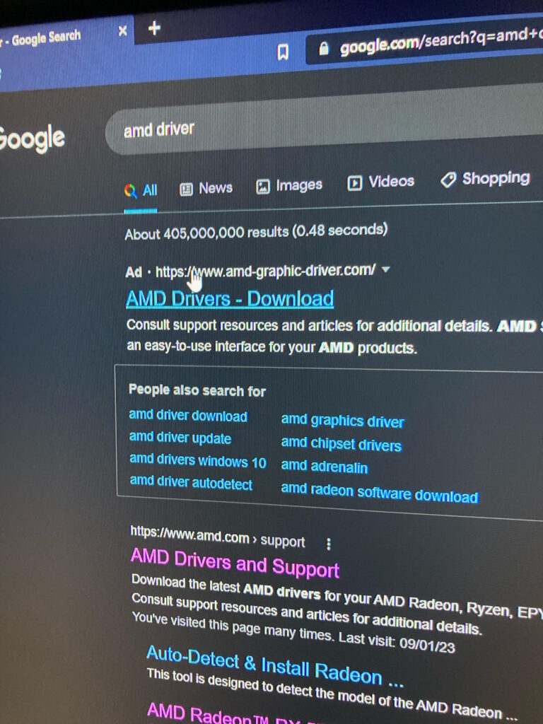 Falsos controladores AMD Radeon en Google