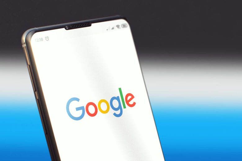 Google multado con 36M USD