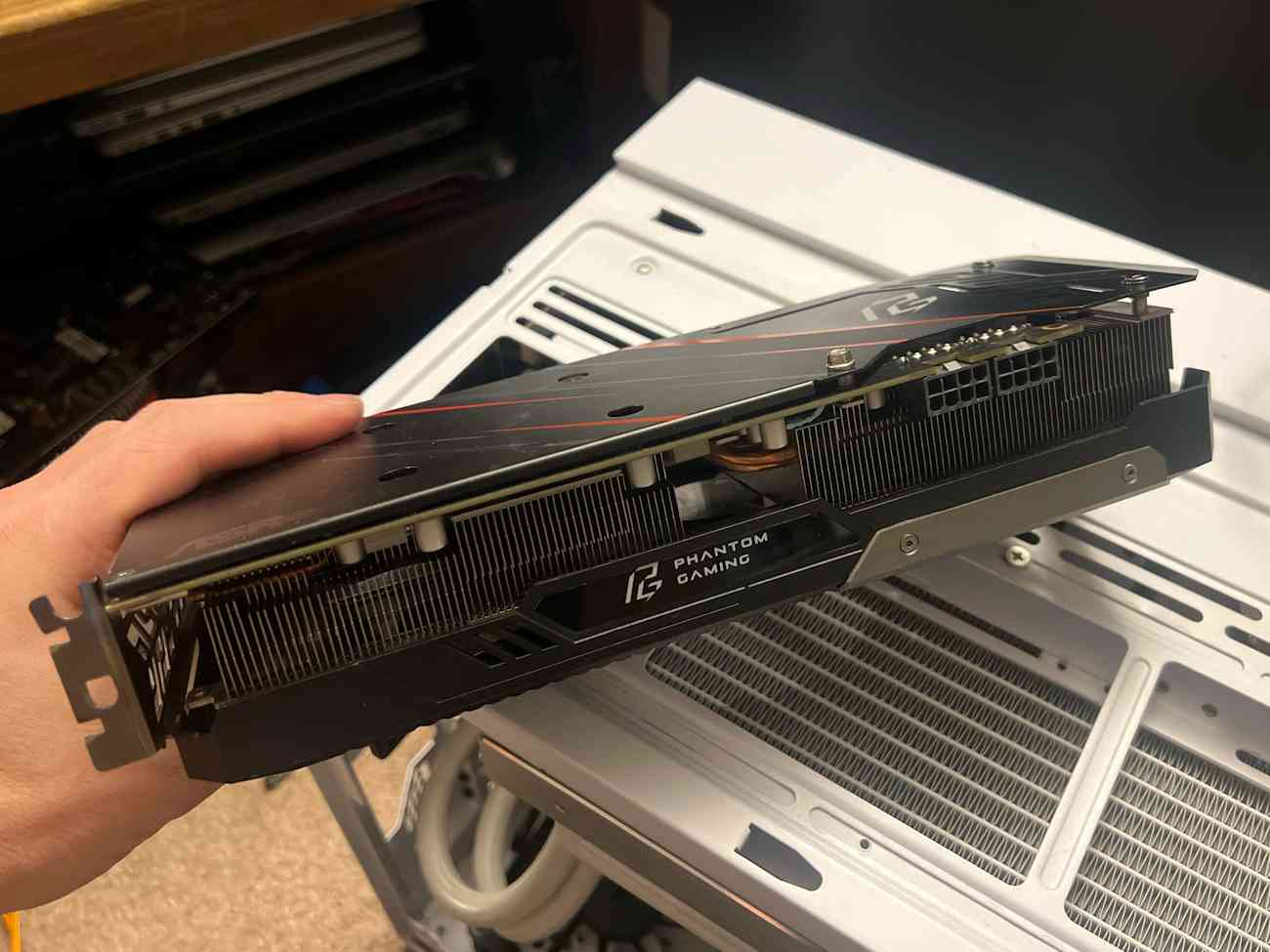 Compra una tarjeta Radeon RX 5700 XT por $5