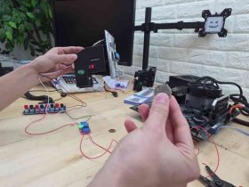 Interruptor de PC con monedas