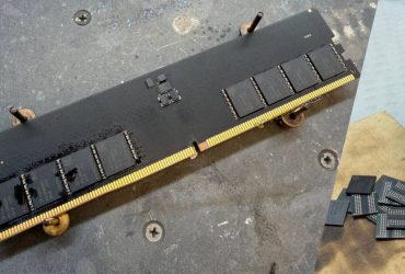 Modder crea DDR5 de 32 GB