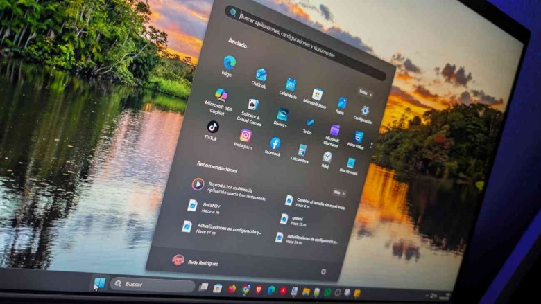Cambiar el tamaño del menú Inicio en Windows 11
