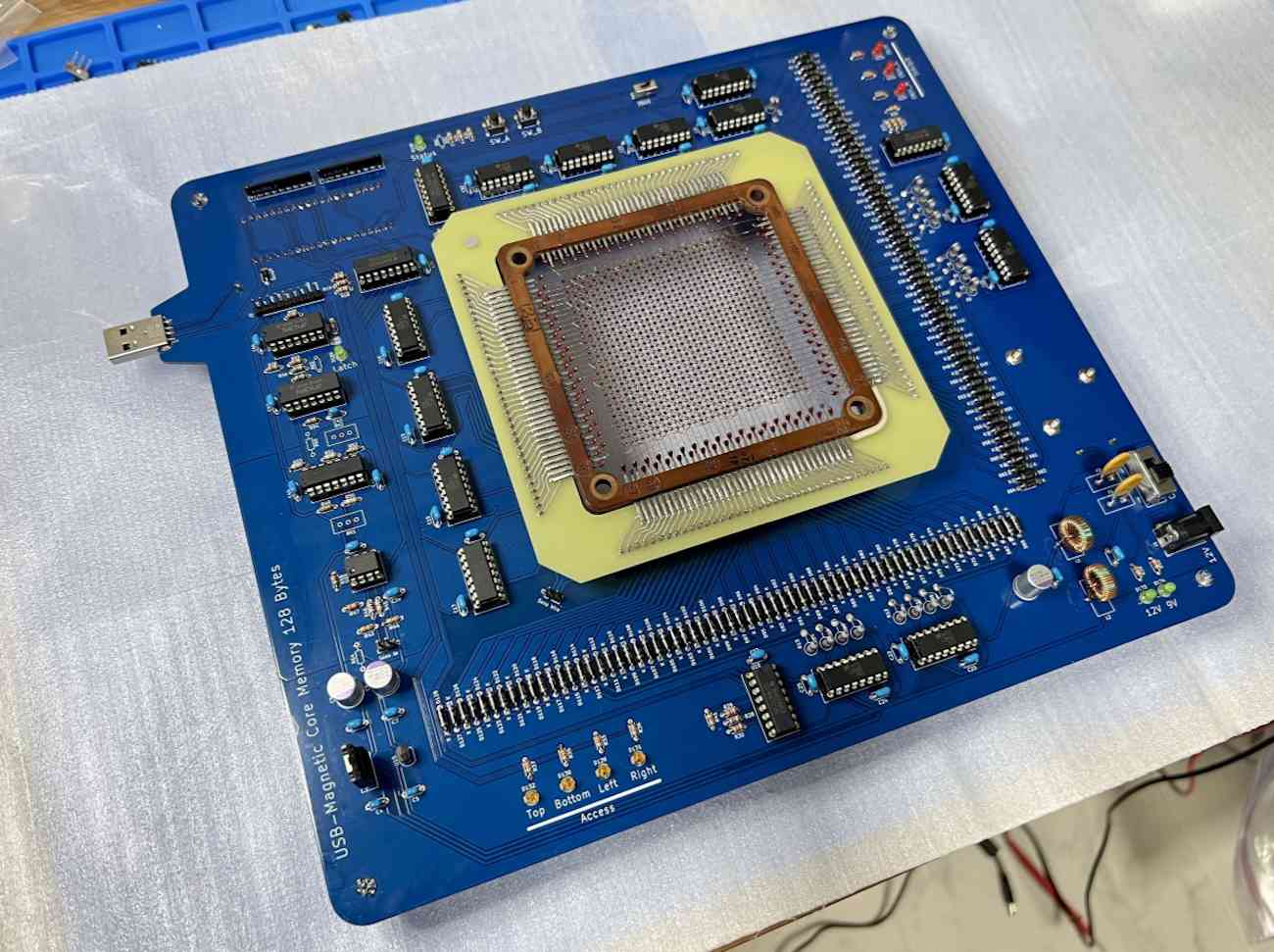 Memoria USB de 128 bytes