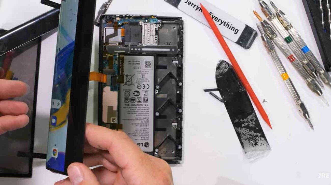 Desmontaje del LG Rollable